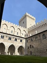 Palais des papes à Avignon, vue de l'intérieur